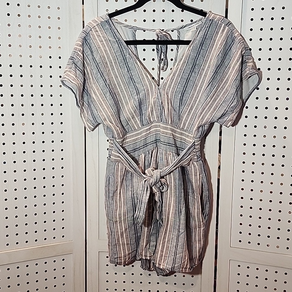 American Eagle Short Romper Size Small Linen Blend Striped